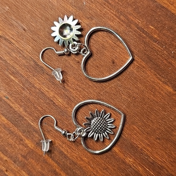 Silver Heart Sunflower Earrings - Picture 2 of 3